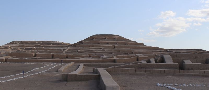 Tour Piramides de Cahuachi