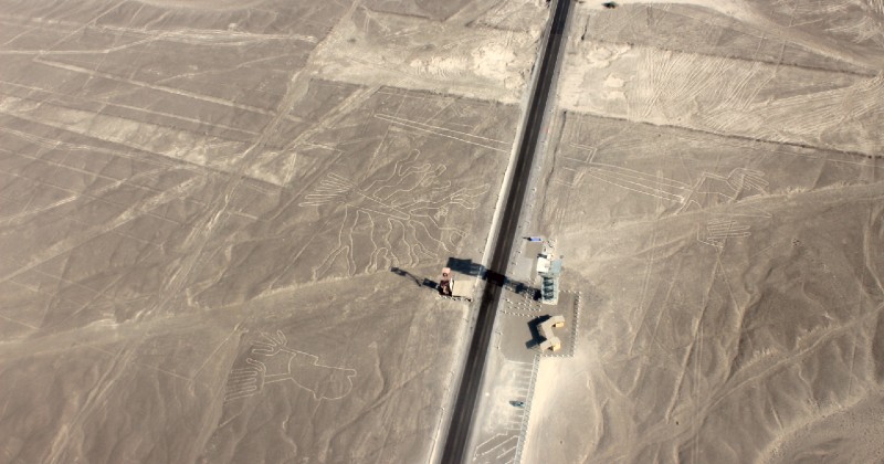 Miradores de Nasca y Tour Piramides de Cahuachi